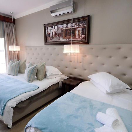 Abella Bed And Breakfast Vryburg エクステリア 写真