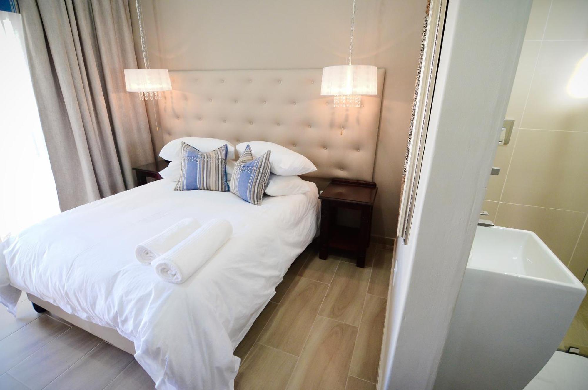 Abella Bed And Breakfast Vryburg エクステリア 写真