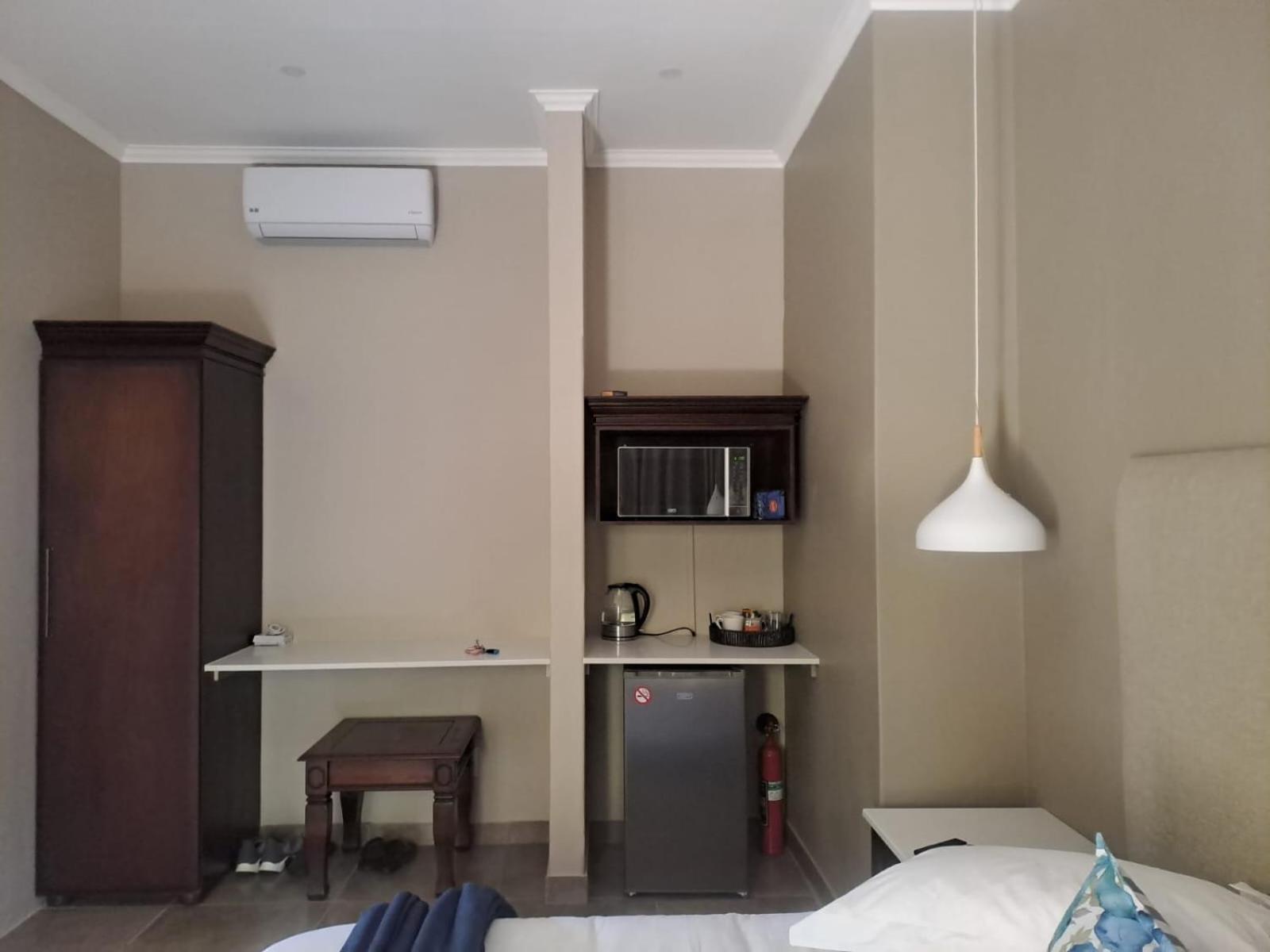 Abella Bed And Breakfast Vryburg エクステリア 写真