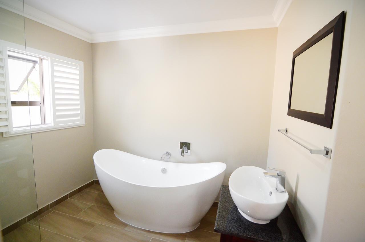 Abella Bed And Breakfast Vryburg エクステリア 写真