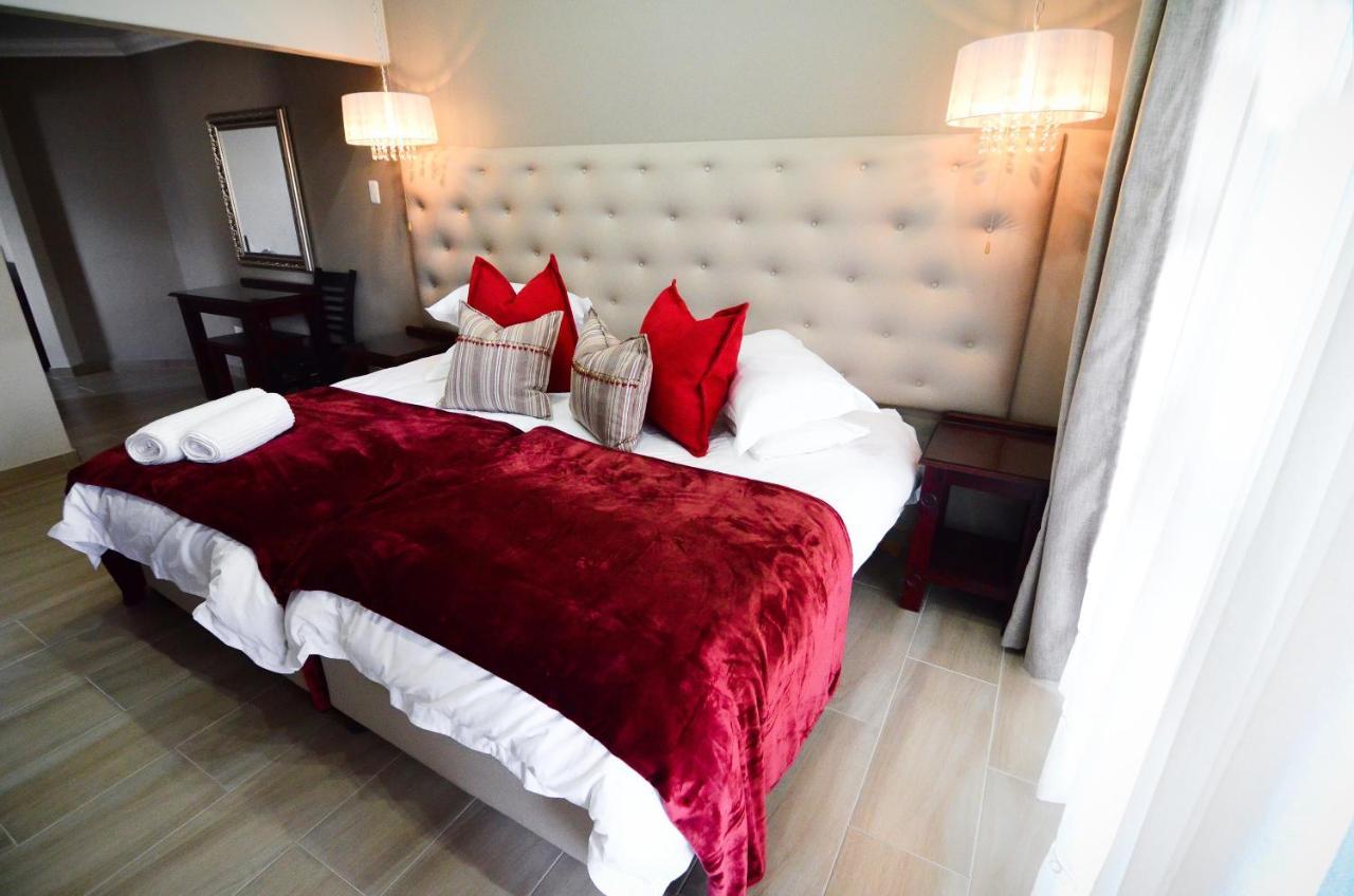 Abella Bed And Breakfast Vryburg エクステリア 写真